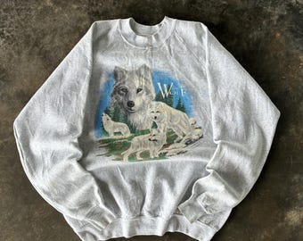Vintage 90s Tag Timber Wolf Big Logo Printed Sweatshirt Crewneck Pullover Sweater Baggie Sweatshirt Vintage Wolf Size X-Large Colour Gray