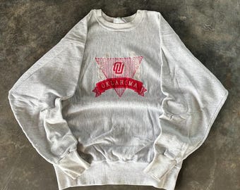 Vintage 90s Summit Tag Oklahoma Spellout BigLogo Embroidered Sweatshirt Crewneck University Pullover Colour Gray Size NA Reverse Weave