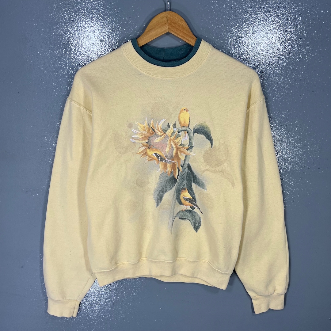 【GRAVER】22FW★ Small Yellow Lettering Logo Sweatshirt il_1080xN.5523208890_k6sa.jpg
