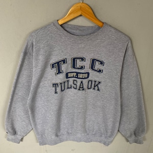 Vintage Jansport Tag Tulsa Technical College Big Logo Printed Sweatshirt Crewneck Pullover Sweater College Oklahoma Colour Grey Size Medium