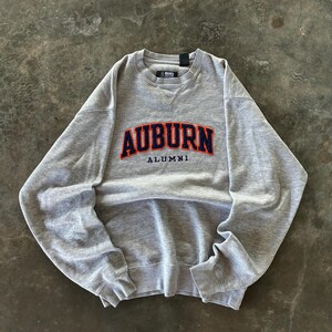 Vintage Y2K Tag Auburn Spellout Big Logo Embroidered Sweatshirt Crewneck Pullover Sweater University Auburn Colour Gray Size Medium