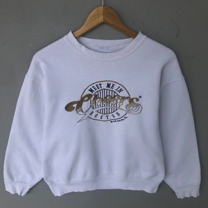 Vintage 90s Meet Me In Cheers Boston Spellout Embroided Biglogo Sweatshirt Pullover Crewneck Sweater Boston Colour White Size NA
