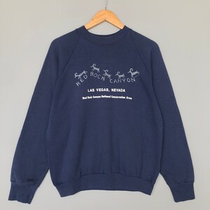 Vintage anni '90 Red Rock Canyon Las Vegas Nevada Felpa stampata Girocollo Colore Blu Navy Taglia Grande