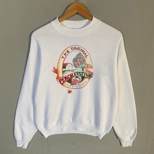 Vintage 90s Fruit Of The Loom Tag The Original Peach Festival Romeo Michigan Big Logo Printed Sweatshirt Crewneck Colour White Size large