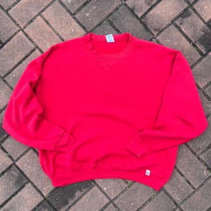 Vintage  90s Russell Athletic Tag Plain Vintage Athletic Streetwear Sweatshirt Pullover Crewneck Sweater Baggie Colour Red Size X-Large