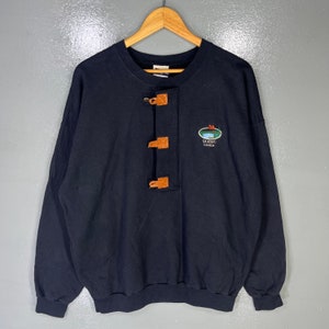 Vintage Attraction Tag Quebec Canada Spellout Small Logo Embroidered Sweatshirt Crewneck Quarter Button Sweater Quebec Colour Black Size L