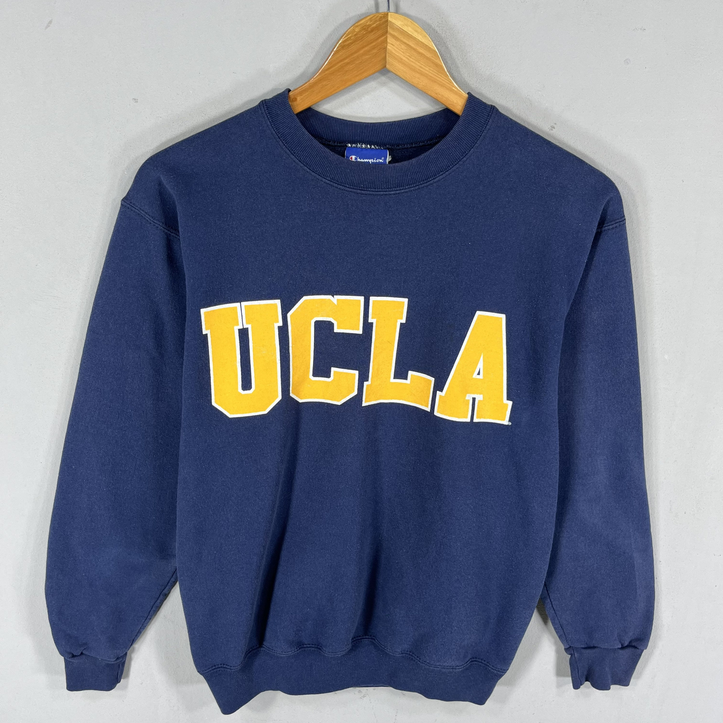 Vintage UCLA Sweatshirt / 70s Hoodie / 1970s Blue UCLA Raglan 