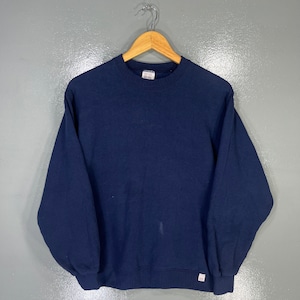 Vintage 90s Russel Tag Plain Russell Vintage Sweater Sweatshirt Crewneck Pullover Sweater Russel Colour NavyBlue Size Small