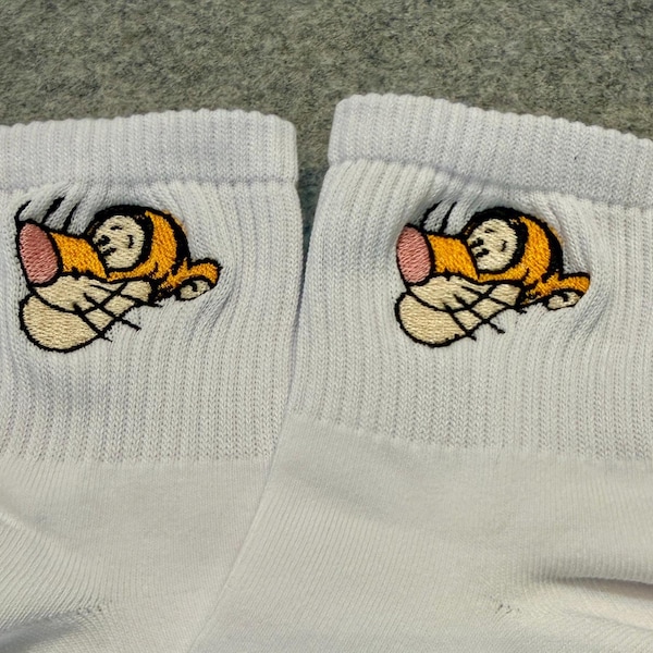 Tigger embroidered ladies' socks