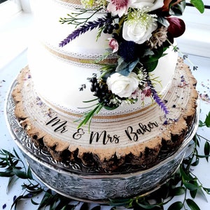 Personalised engraved wood slice for Wedding cake, Wedding Centrepiece