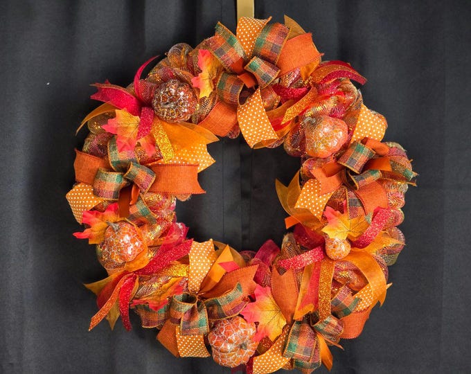 Glittered Pumpkins Wreath, 19"
