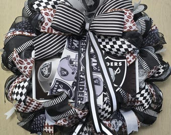 Raiders Wreath, 21", Las Vegas Football, Sports, Gift