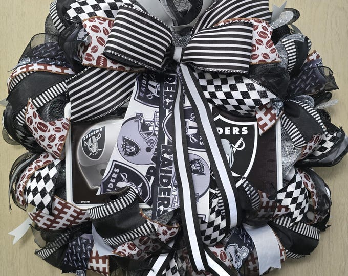 Raiders Wreath, 21", Las Vegas Football, Sports, Gift