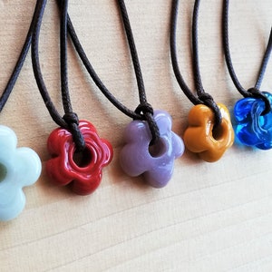 Retro Flower Necklace, Glass Floral Pendant Choker, Purple Daisy Jewelry, Handmade Lampwork Flower Necklace, Red Flower Charm, Orange, Blue