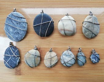 Wishing Rock Necklace, Wire-Wrapped Stone Pendant for Gratitude and Positive Energy, Gratitude Rock, Manifest Your Dreams, Law of Attraction