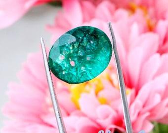11 Carat Natural Colombian Emerald, Oval Faceted Cut Loose Gemstone, Certified Vivid Green Emerald For Ring & Pendant Making