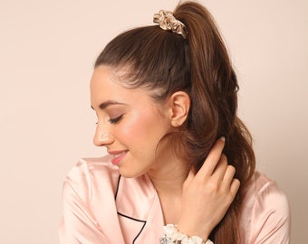 Organic silk scrunchie