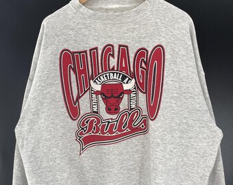 chicago bulls sweater grey