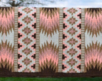 Persika Western Sadelfilt Ranch Pad Western Sadelpad Nya Zeeländsk Ull Handgjord Ridsadelmakeri Yucca Pad Gratis Gåva 34 X 42