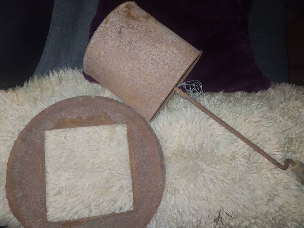 Ancien Tourneur Diable Grilloir à Marrons Châtaignes Vintage Rouillé