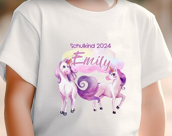 Personalisiertes T-Shirt zum Schulanfang - Schulkind 2024 - Einhorn Motiv - T-Shirt mit ÖKO Farben - Geschenke für Schulkinder