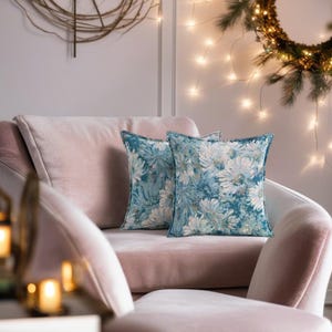Set of Two Vintage Cushion Cover Floral Tapestry Oil Painting Style Available with Plush Fillers – 50x50 cm