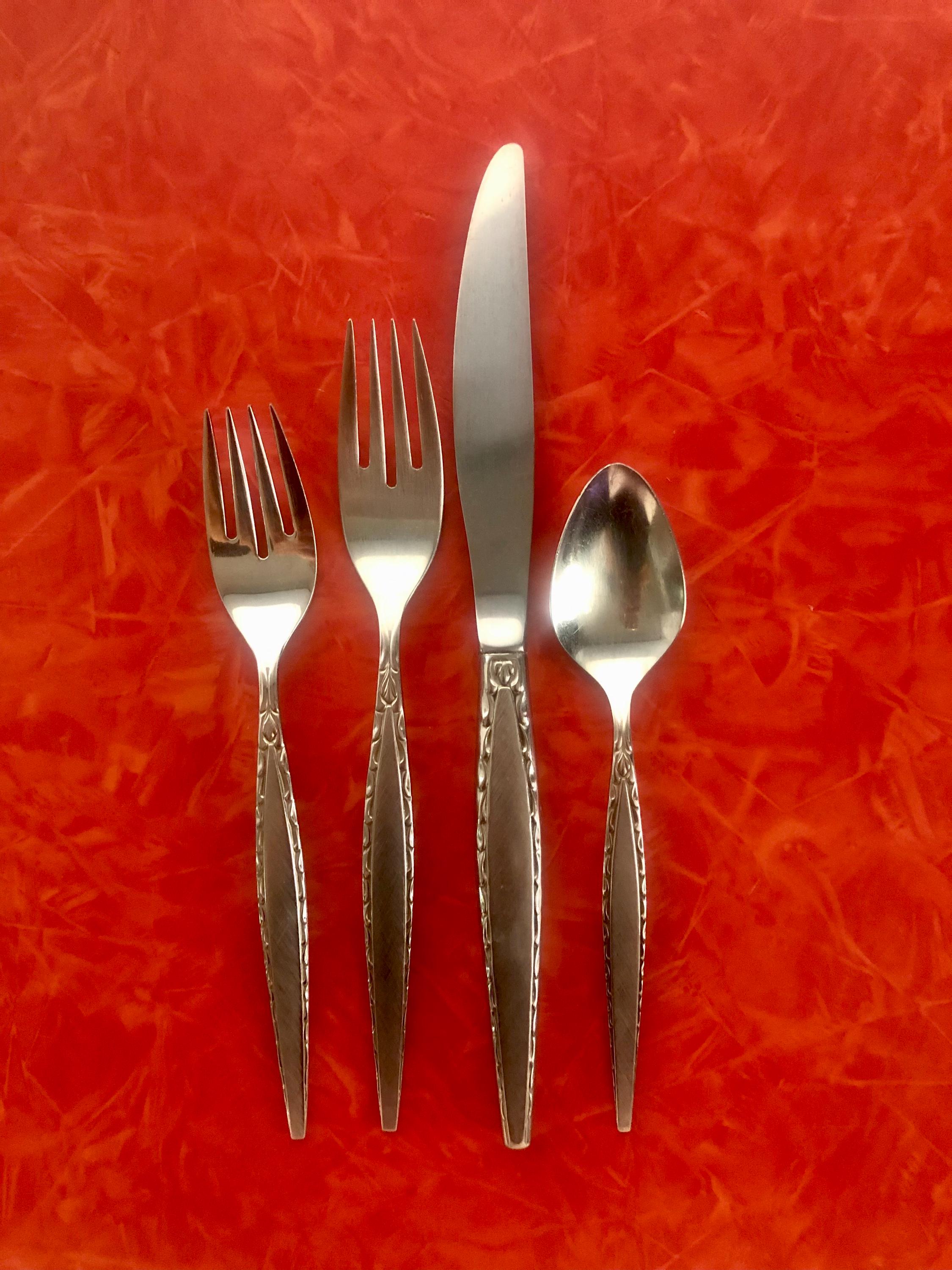 ONEIDA China Stainless Steel Single Flatware Pieces Oneida
