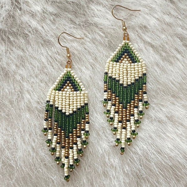 Handmade - First Nations - Beaded fringe earrings - "Giizhikaandag" Cedar Bough