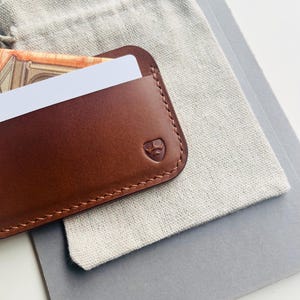 Porte-cartes en cuir minimaliste pour homme, fin et intemporel