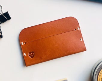 Tarjetero minimalista de piel para hombre, fino y atemporal