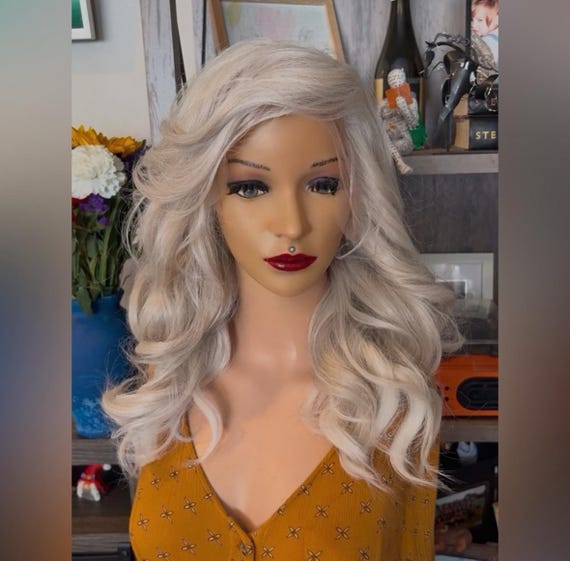 - Human hair blend - Lace front ash blonde wig FREE PART HUMAN HAIR BLEND LACE FRONT WIG LONG OMBRE BROWN  main image 2