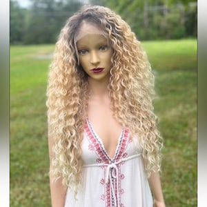 Daily WIG! Long Curly Dark roots to blonde melt. Human Hair Blend, Lace Front, Free Parting