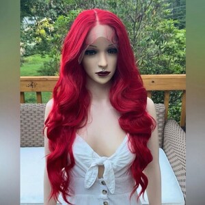 デイリーウィッグ！ロングボディウェーブ 明るい赤 人毛ブレンド レースフロント