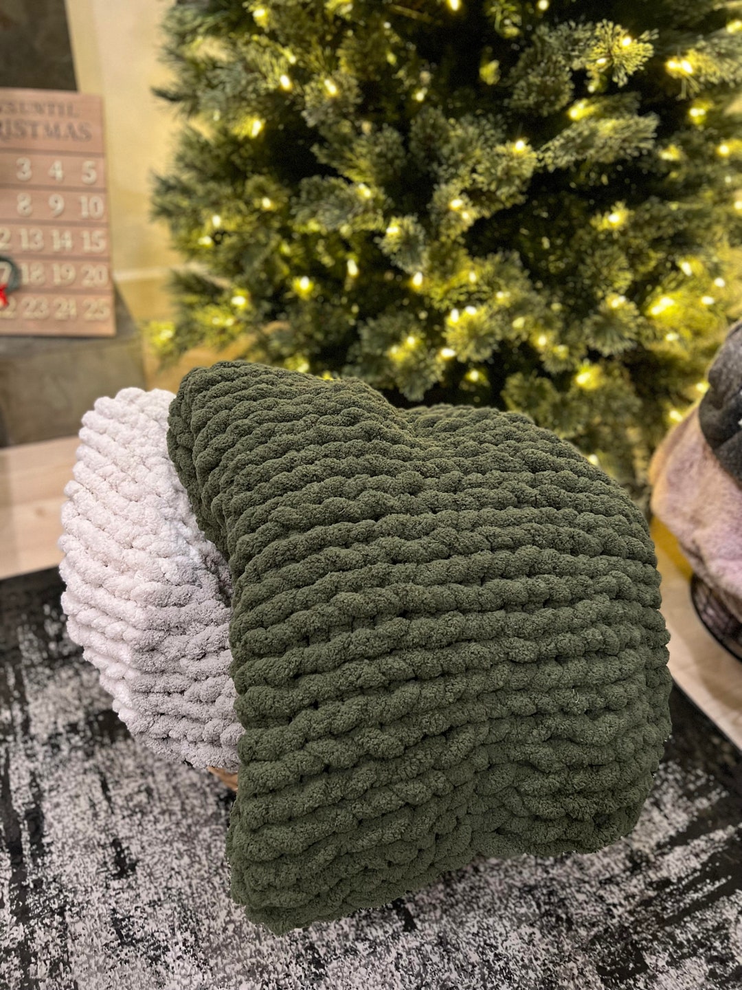 Chunky Knit Blanket, Fuzzy Knit Blanket, Hand Made Soft Throw Blanket