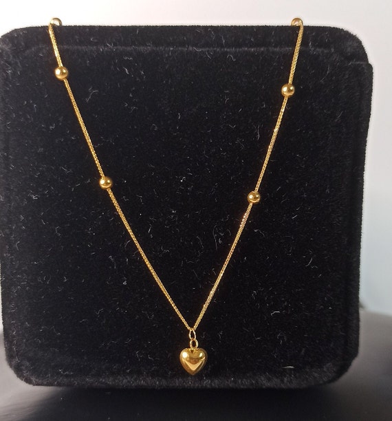 Collana con ciondolo a forma di cuore in oro 18 carati – Delicata catena a strati di perline - Italia