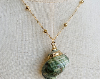 Gold Plated Seashell Pendant Necklace, Boho Shell necklace, Layering necklace, Conch necklace