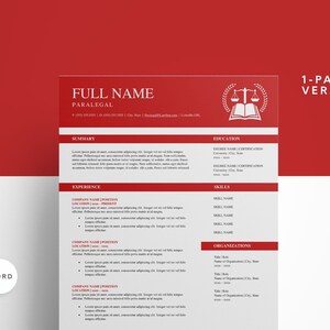 Può includere: Un modello di curriculum vitae rosso e bianco per un paralegale. Il modello presenta una bilancia della giustizia e un libro aperto con un documento giuridico al suo interno. Il testo "FULL NAME PARALEGAL" è in cima alla pagina. Il modello include sezioni per il riepilogo, l'esperienza, l'istruzione, le competenze e le organizzazioni.