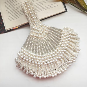 Pearl Beaded Wristlet, Cream White Beaded Purse, Heavy Beady Bag, Pearl Beaded Wristlet, White Clutch Purse, Wedding Purse Pearl