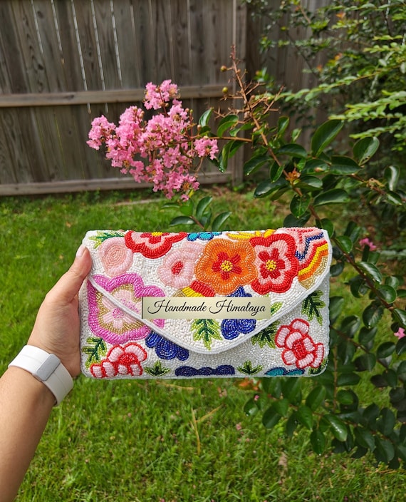 White Beaded Clutch, Flower Beaded Purse, Crossbody Handbags, Party Evening Bags, Gift For Her, Envelope Design, Summer Spring Accessories
