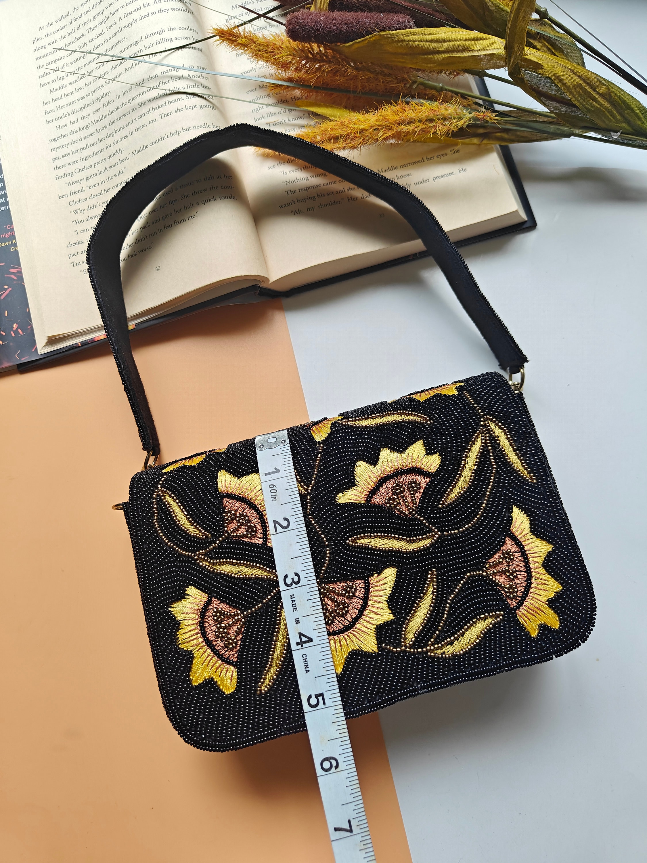Black flower purse 2025