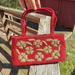 Floral Red Beaded Bag, Beaded Clutch Purse, Red HandBag, Seedbead Purse, Statement Shoulder Bag, Party Evening Purse, Gift, Christmas Purse