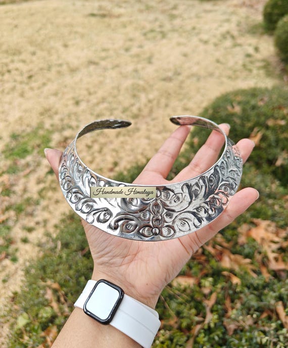 Silver Tribal Hasli Choker Necklace, Engraved Boho Torque Collar, Ethnic Statement Necklace, Nepali Tribal Jewelry, Festival Bohemian