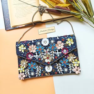 Flower Beaded Clutch, Navy Blue Purse, Crossbody Bag, Summer Bag, Beach Purse, Beaded Purse, Party Evening Clutch, Gift for Her, Wedding Bag