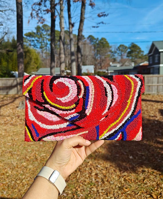 Red Rose Clutch, Flower Purse, Wedding Clutch, Summer Purse, Crossbody Bag, Gift for Mom, Bride Clutch, Red Purse, Statement Purse