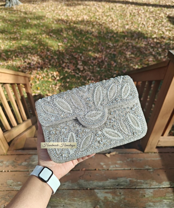 Silver Beaded Bridal Clutch, Crystal Embellished Wedding Purse, Silver Beaded Evening Bag, Bridal Handbag, Luxury Wedding Clutch for Bride