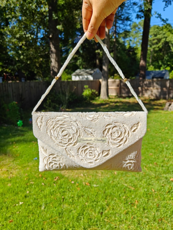 White Beaded Clutch, Rose Flower Purse, Crossbody Beaded Bag, Shoulder Purse, Bride Clutch, Party Evening Bag, Floral Handbags, Wedding Gift