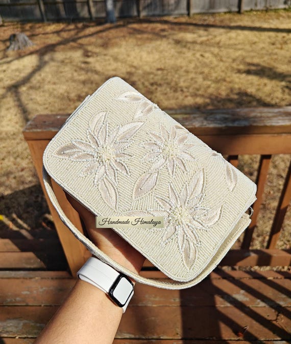 Ivory White Floral Beaded Clutch, Handmade Bridal Clutch Bag, Wedding Wristlet Purse Shoulder Bag