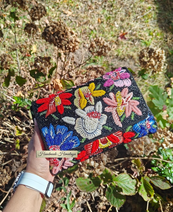 Black Clutch, Floral Beaded Purse, Crossbody Bag, Beaded Clutch, Party Evening Clutch, Summer Bag, Gift for Her, Colorful Black Fiesta Purse