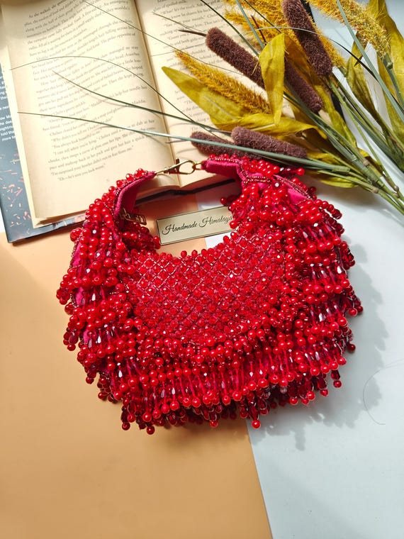 Red Beaded Clutch, Wedding Wristlet, Red Bride Bag, Red Crystal Handbag, Cocktail Party Bag, Evening Clutch, Indian Bag, Red Purse Luxury