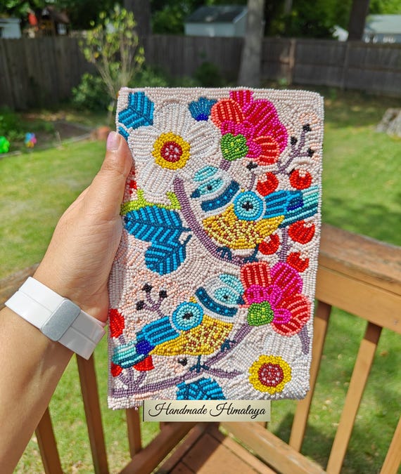 Beaded Phone Bag, Beaded Purse, Bird Clutch, Crossbody Bag, Mobile Purse, Beaded Clutch, Summer Bag, Gift for Her, Colorful Pink Beaded Bag